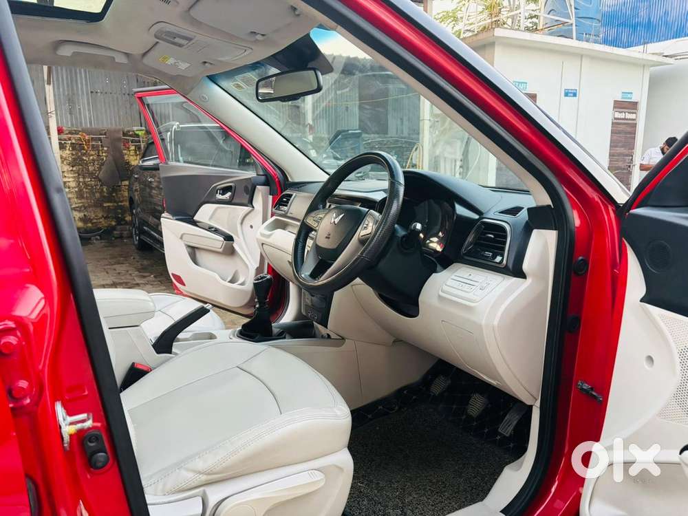 Mahindra Xuv300 W8 Option, 2023, Petrol