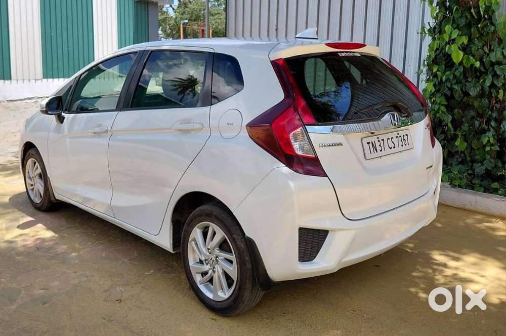 Honda Jazz V Automatic, 2017, Petrol