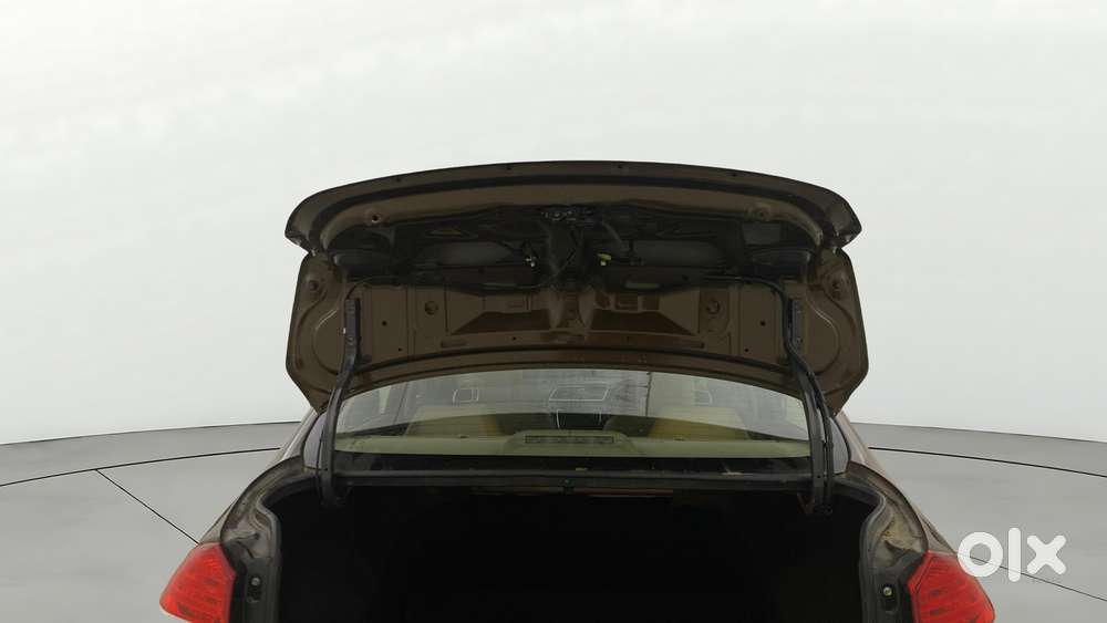 Maruti Suzuki Ciaz At Zxi, 2016, Petrol
