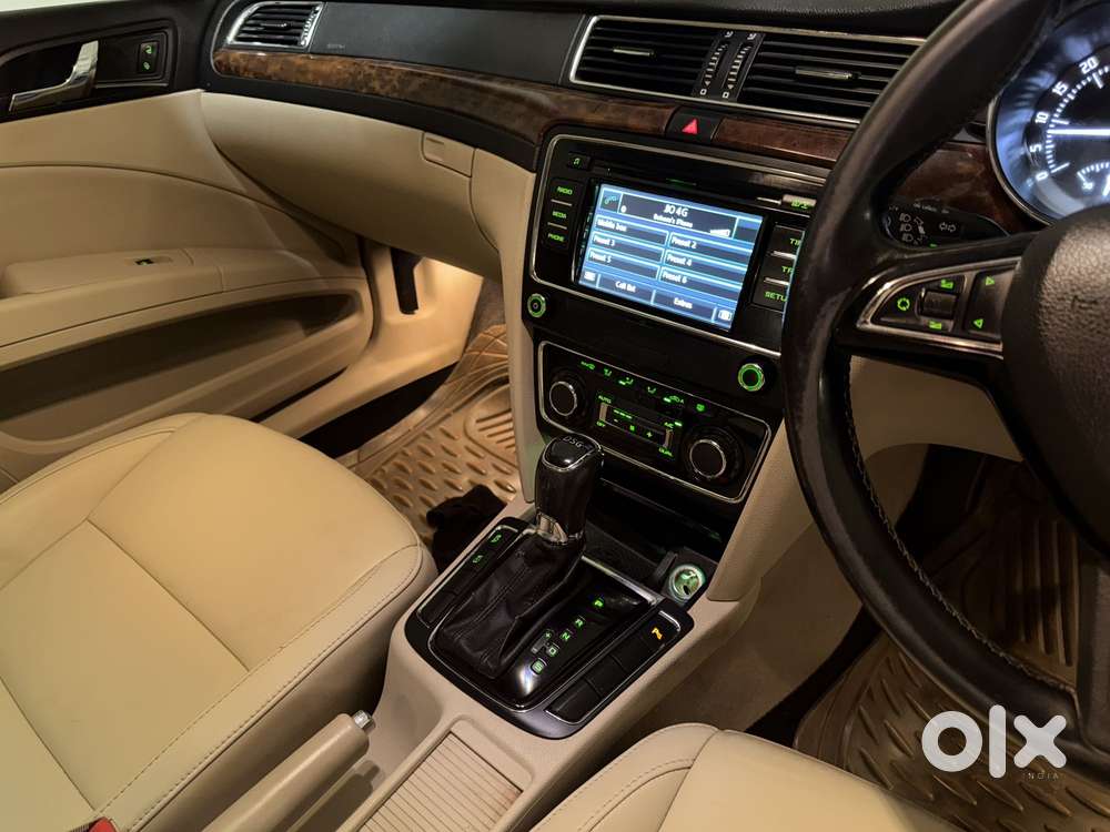 Skoda Superb {2014-2016}2.0 Elegance Tdi At, 2015, Diesel