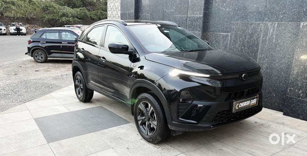 Tata Nexon Creative Plus 1.2 Petrol 6mt Dark Edition, 2024, Petrol