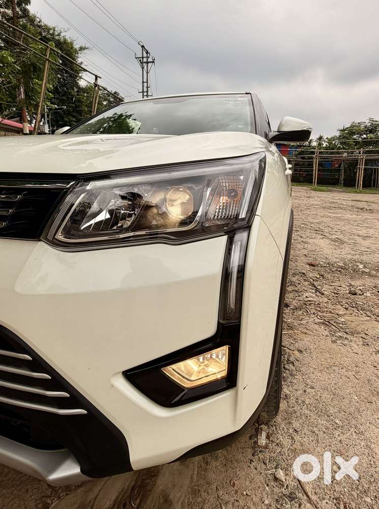 Mahindra Xuv300 W8, 2022, Petrol