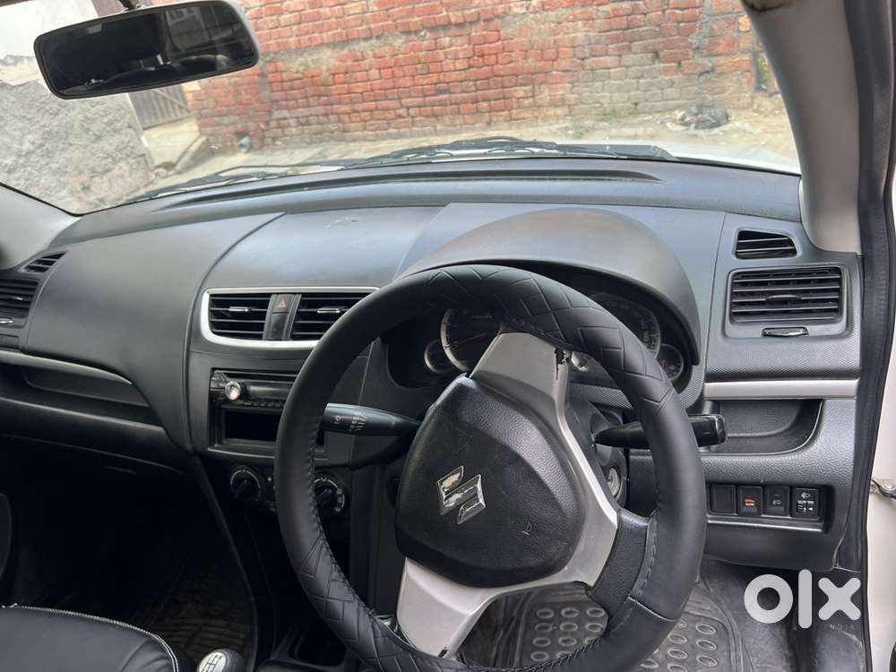 Maruti Suzuki Swift 2013 Diesel 80000 Km Driven