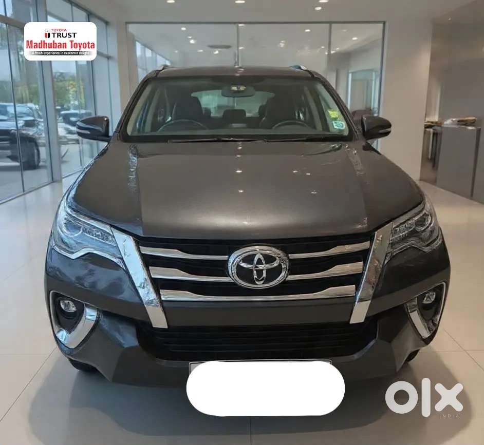 Toyota Fortuner 4x2 At 2.8 Diesel, 2019, Diesel