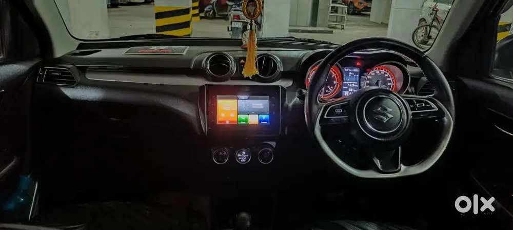 Maruti Suzuki Swift Zxi + Ags. 2022 Model. Single Owner. Compinsurance