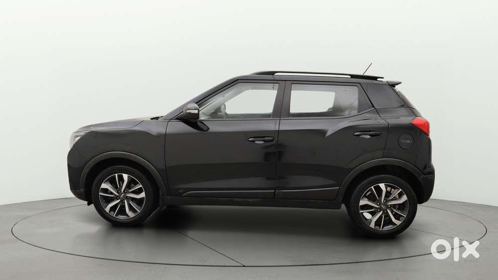 Mahindra Xuv300 W8 Option, 2020, Petrol