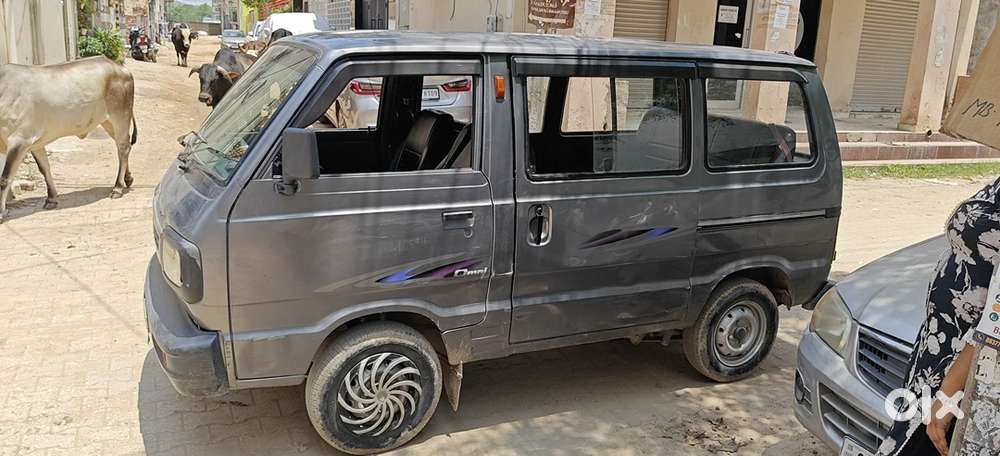 Maruti Omni Petrol 2013