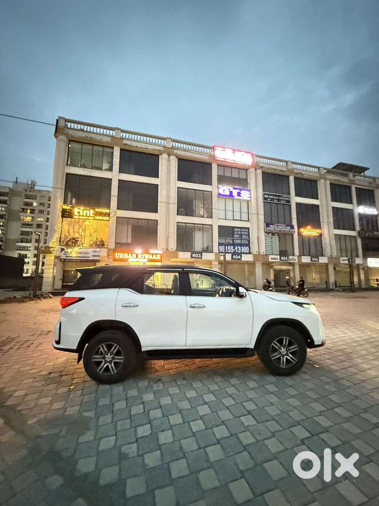 Toyota Fortuner 4x2 At 2.8 Diesel, 2018, Diesel