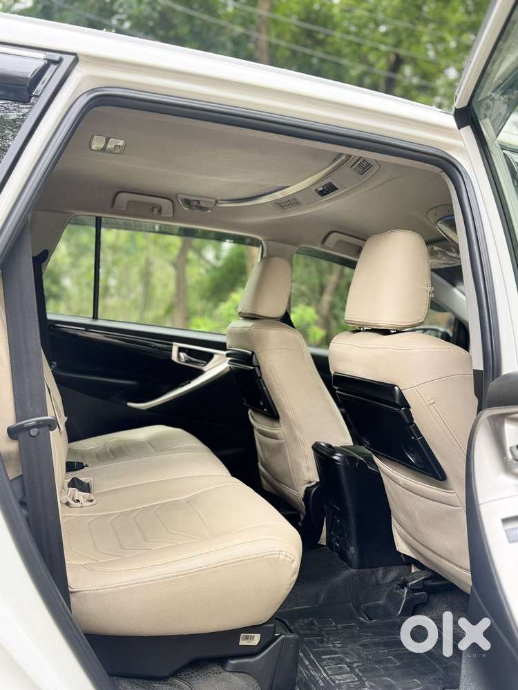 Toyota Innova Crysta 2.4 V 8 Str, 2020, Diesel