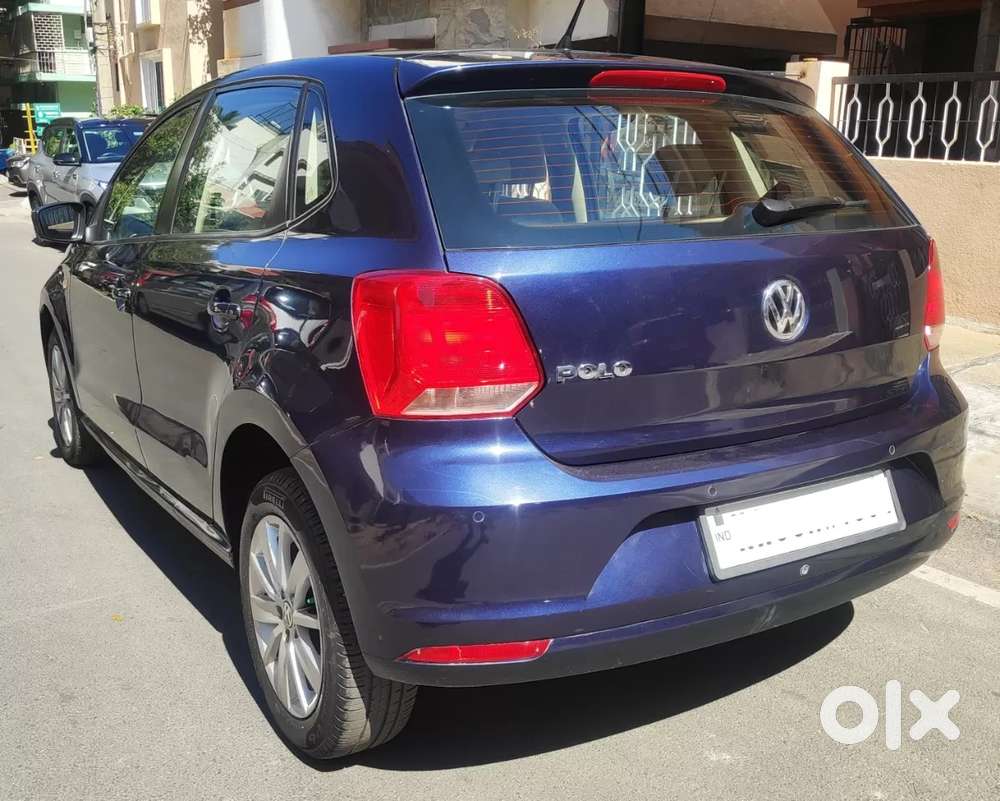 Volkswagen Polo Petrol Highline 1.2l, 2015, Petrol