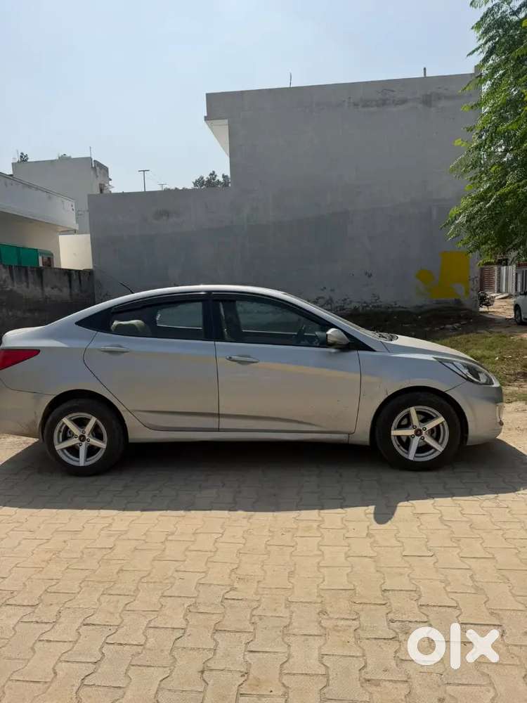 Hyundai Verna Crdi 2014