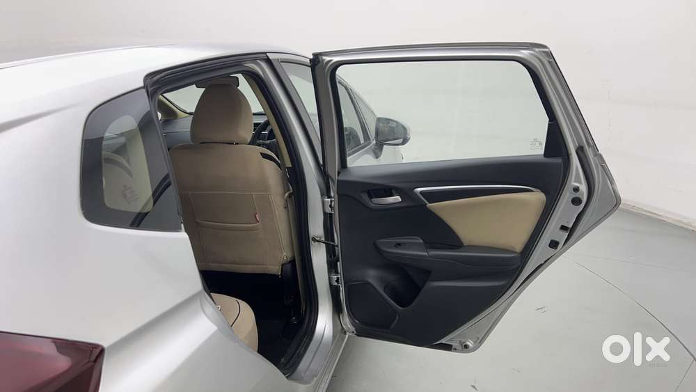 Honda Jazz V At I-vtec, 2015, Petrol