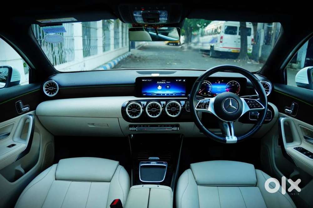 Mercedes-benz A-class Limousine 200, 2023, Petrol