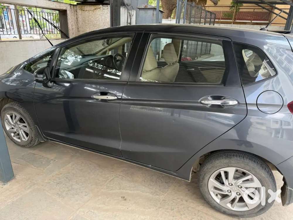 Honda Jazz 2022 Petrol 19800 Km Driven