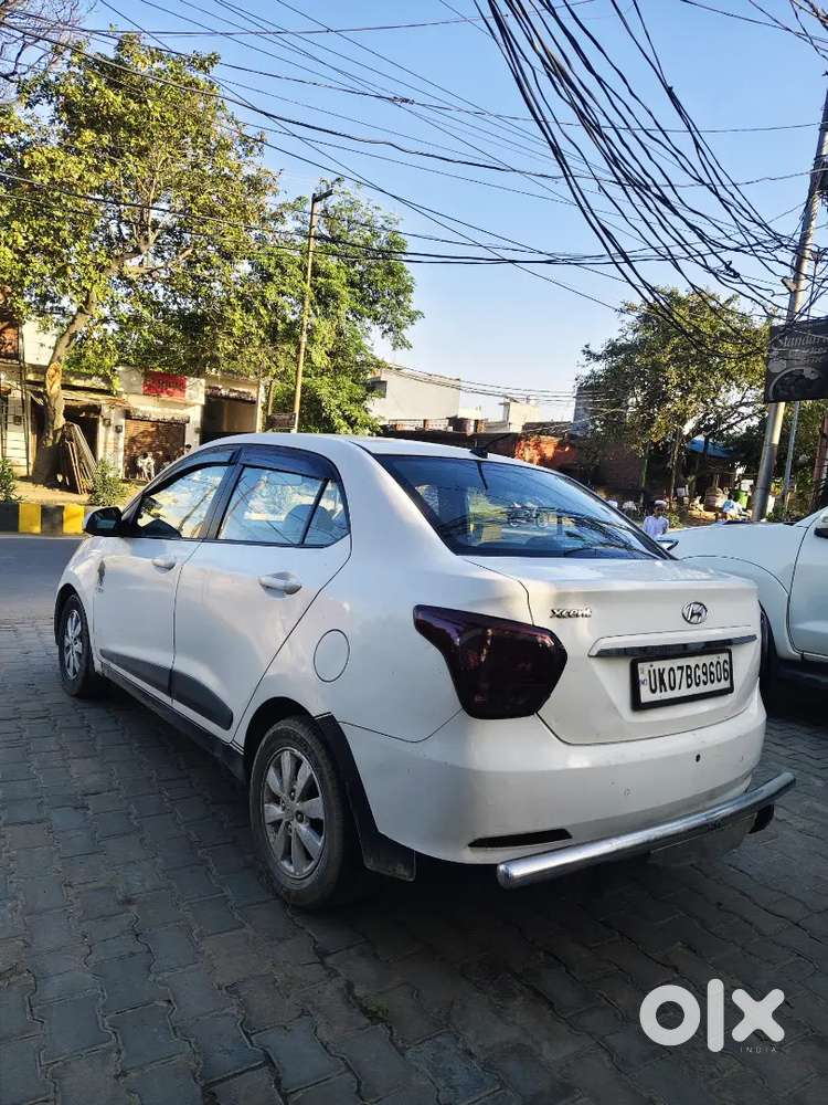 Hyundai Xcent 2015 Diesel 65000 Km Driven