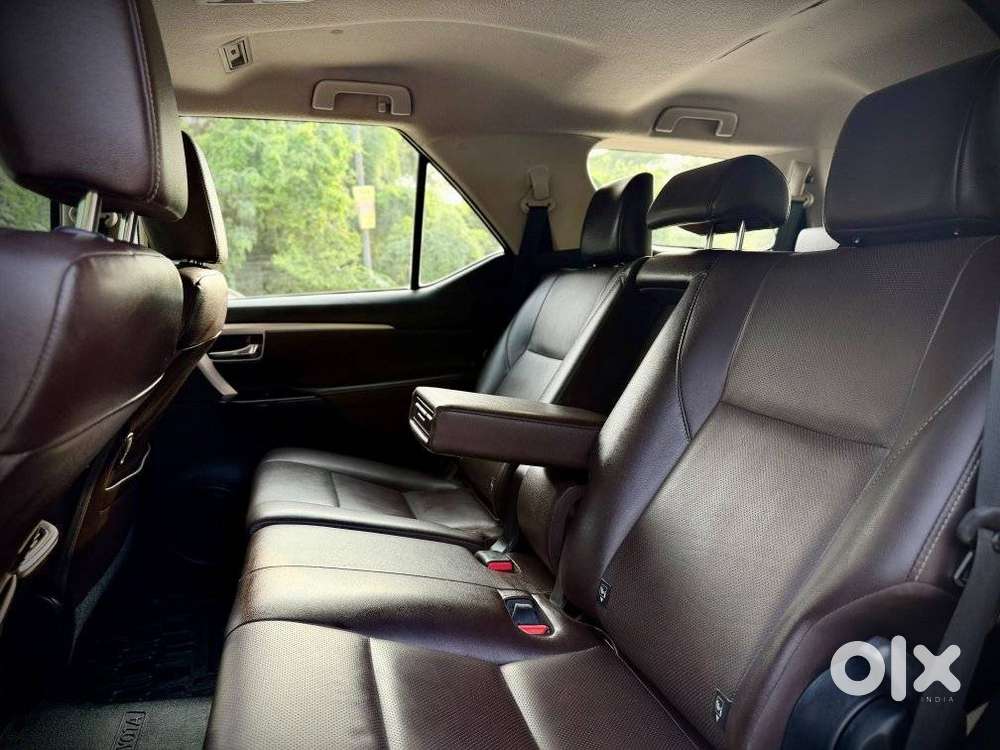 Toyota Fortuner 4x2 At 2.8 Diesel, 2020, Diesel