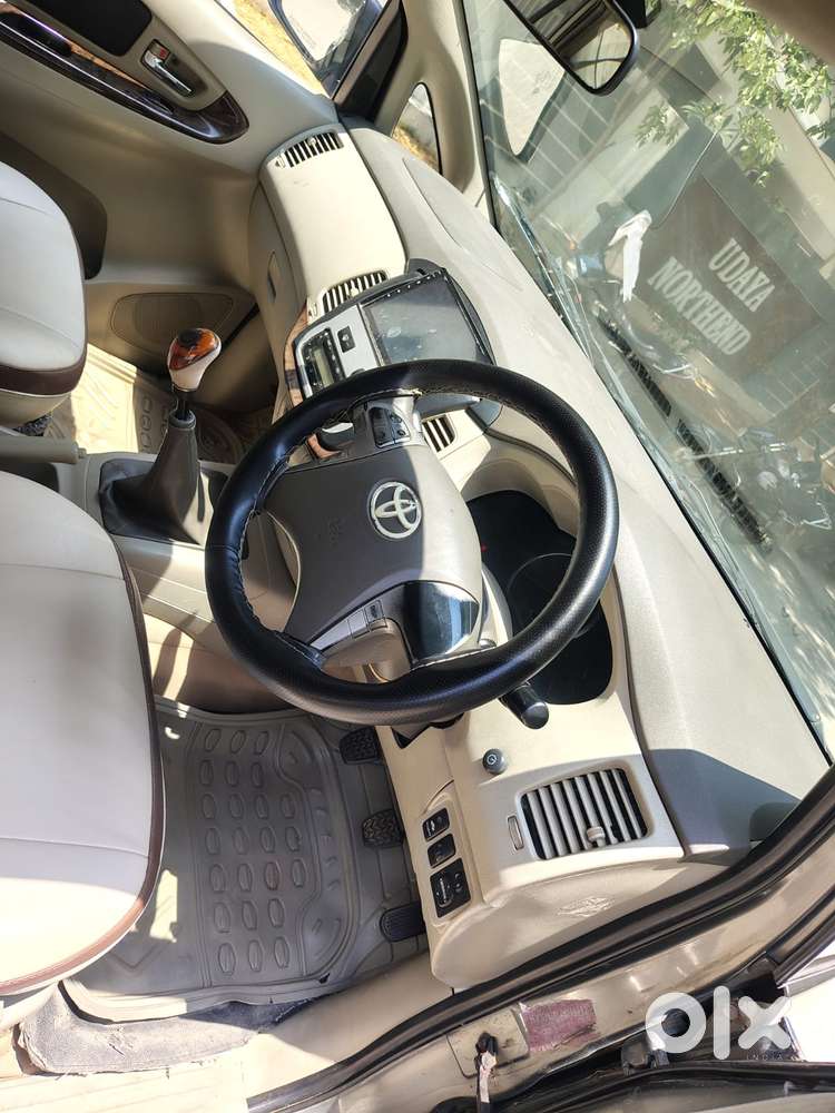 Toyota Innova 2012-2013 2.5 Vx (diesel) 7 Seater, 2012, Diesel