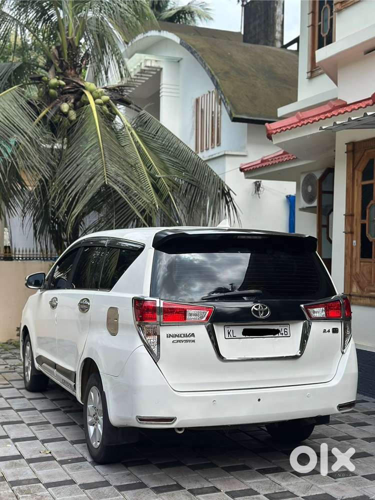 Toyota Innova Crysta 2018 Diesel 188000 Km Driven