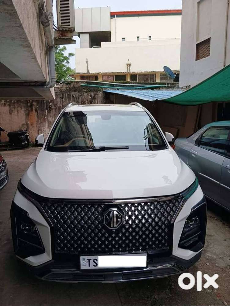 Mg Hector Plus 7 Seater