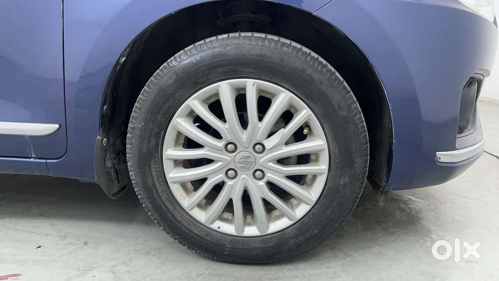 Maruti Suzuki Dzire 1.2 Zxi Amt, 2017, Petrol