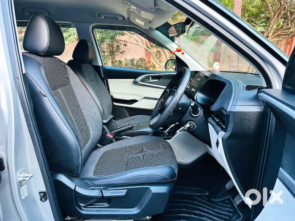 Kia Carens 1.5 Prestige 7 Str, 2024, Petrol