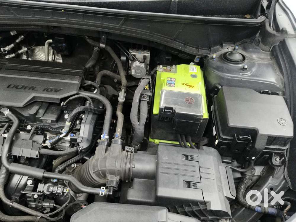 Hyundai Tucson 2.0 Signature Petrol At, 2022, Petrol