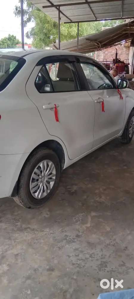 Gadi Bikul Saaf Hai Koi Kami Nahi Hai Gaurented Dusri Lena Hai