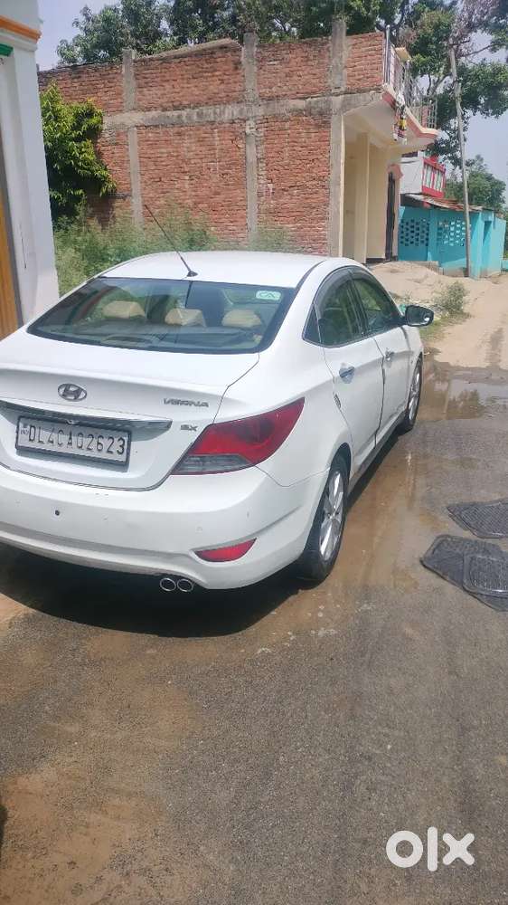 Hyundai Verna Fluidic 2012