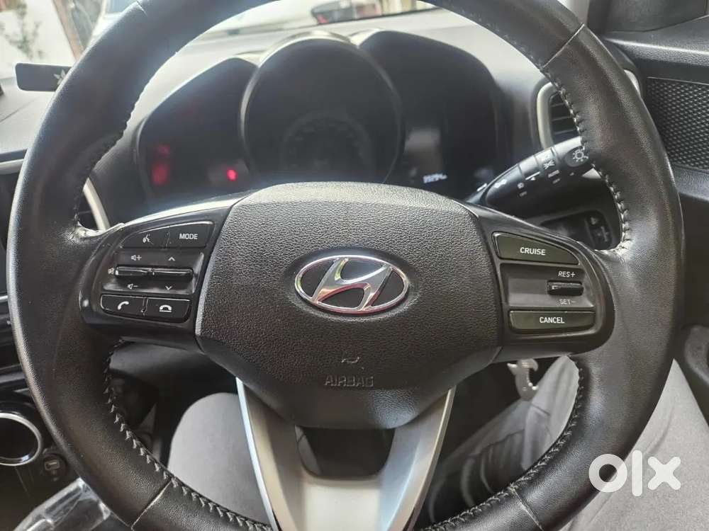 Well Maintained Hyundai Venue Diesel