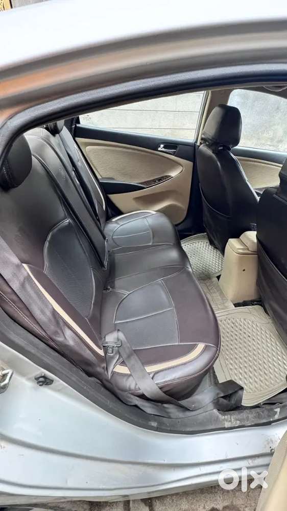Hyundai Verna 2015