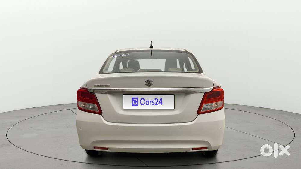 Maruti Suzuki Swift Dzire Amt Vxi, 2022, Petrol