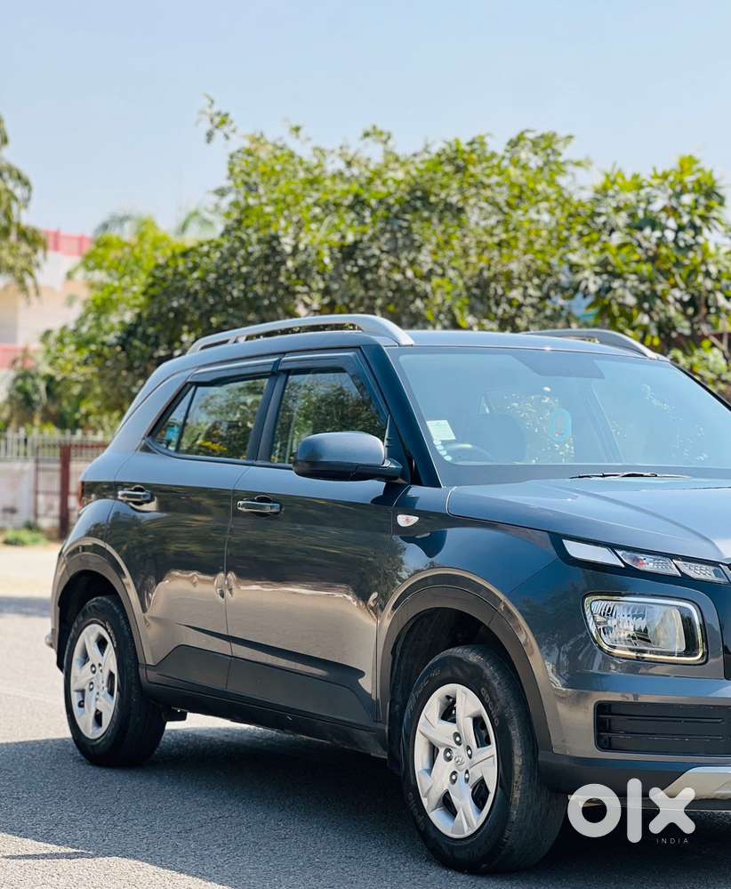 Hyundai Venue S Mt 1.2 Kappa, 2022, Petrol
