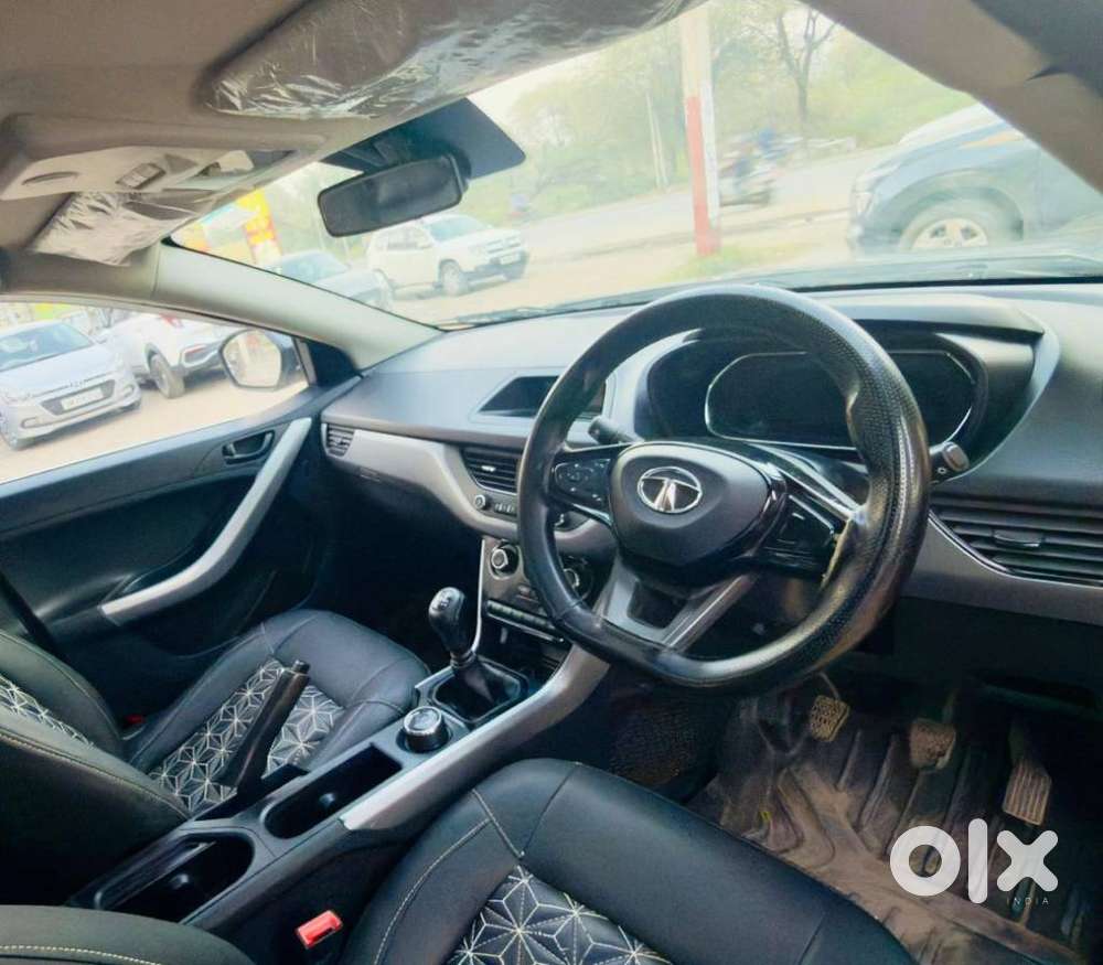 Tata Nexon 1.2 Revotron Xm (s), 2021, Petrol
