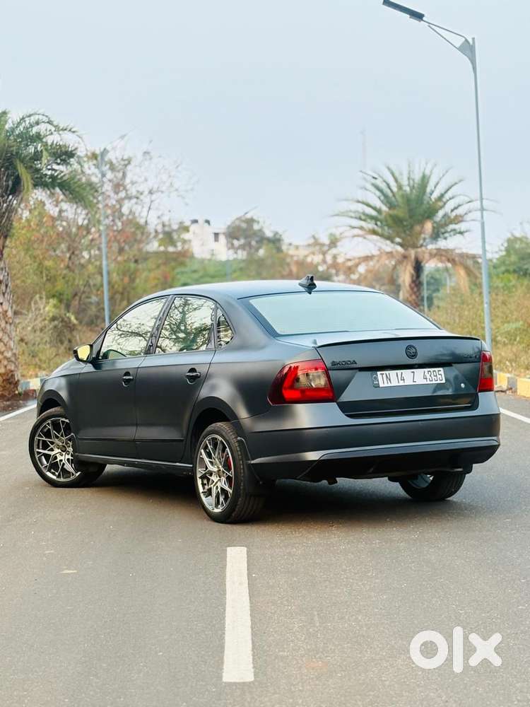 Skoda Rapid 1.0 Tsi Ambition, 2022, Petrol