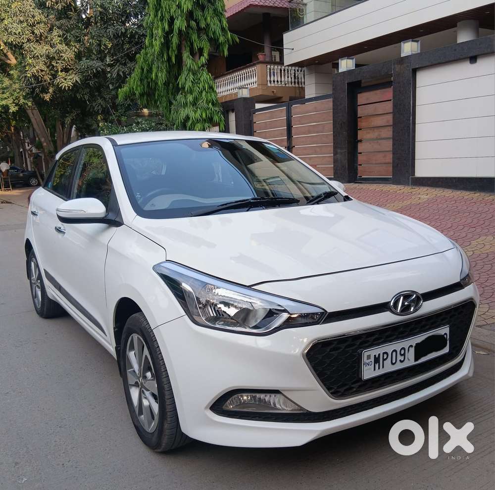 Hyundai Elite I20 Sportz (o) 1.2, 2015, Petrol