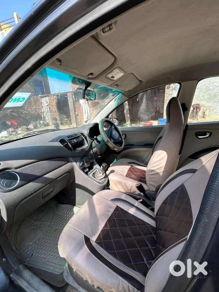 Hyundai I10 2010 Cng& Petrol Good Conditon Me Hai