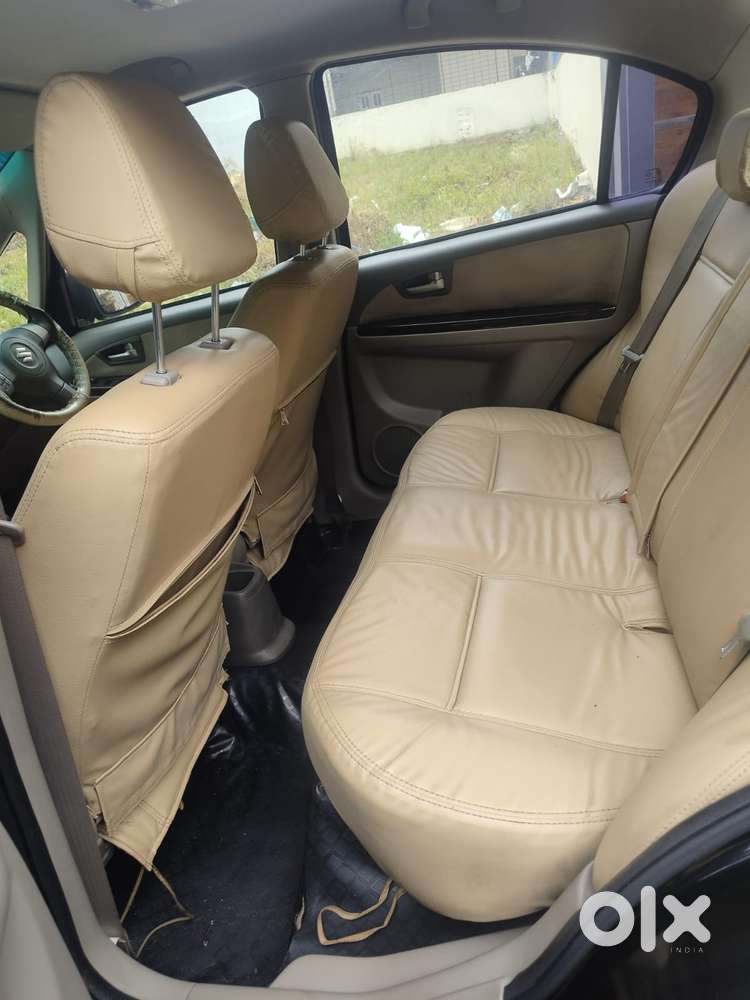Maruti Suzuki Sx4 Zxi, 2011, Petrol