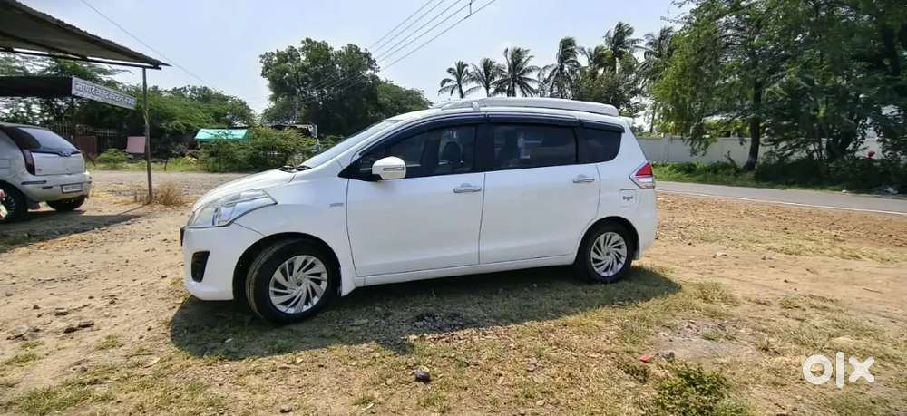 Maruti Suzuki Ertiga Vdi 2015 Well Maintened