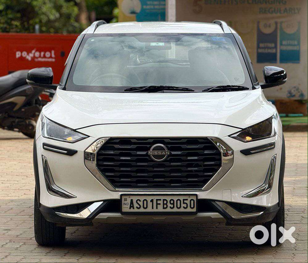 Nissan Magnite 1.0 Xv Turbo Cvt, 2022, Petrol