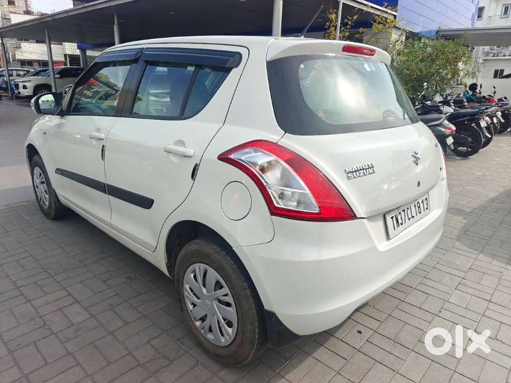 Maruti Suzuki Swift Lxi, 2015, Petrol