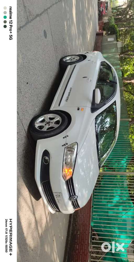 Volkswagen Vento Highline 2014 Petrol Manual
