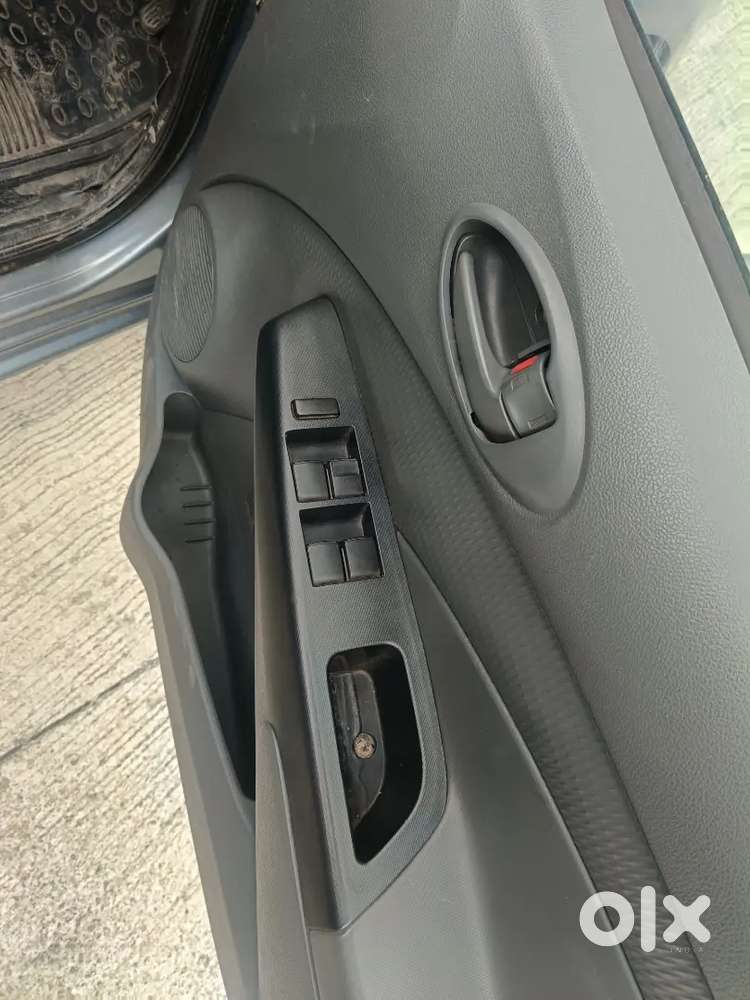 Toyota Etios 2014 Petrol 112609 Km Driven Outside Cng Fitting