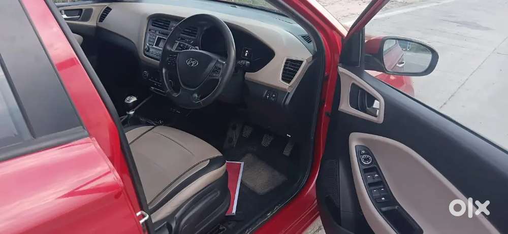 Hyundai I20 Asta 2015 Company Service