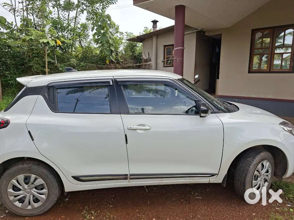 Maruti Suzuki Swift Vxi 2023