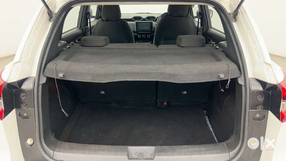 Nissan Magnite 1.0 Xv Premium Turbo Cvt, 2023, Petrol