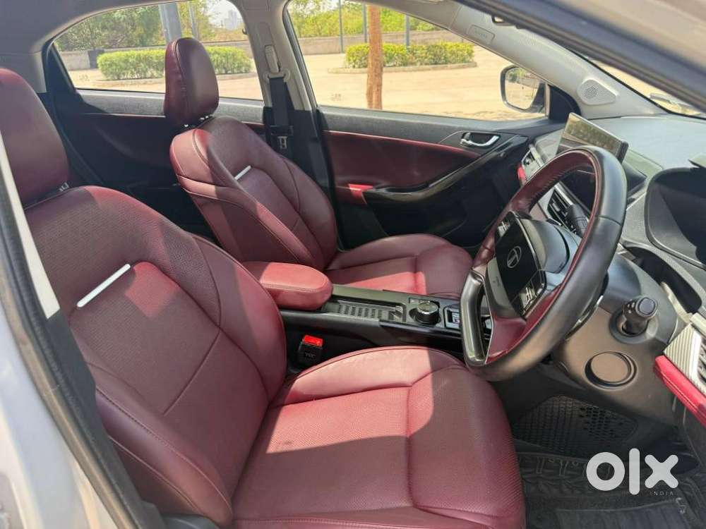 Tata Curvv Crtv Amt, 2025, Diesel