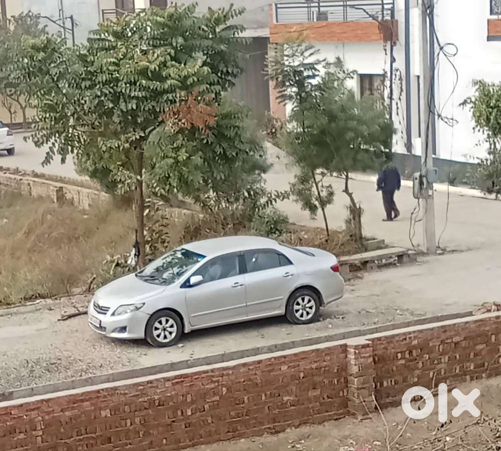 Toyota Corolla Altis