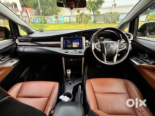 Toyota Innova Crysta 2016 Diesel Automatic