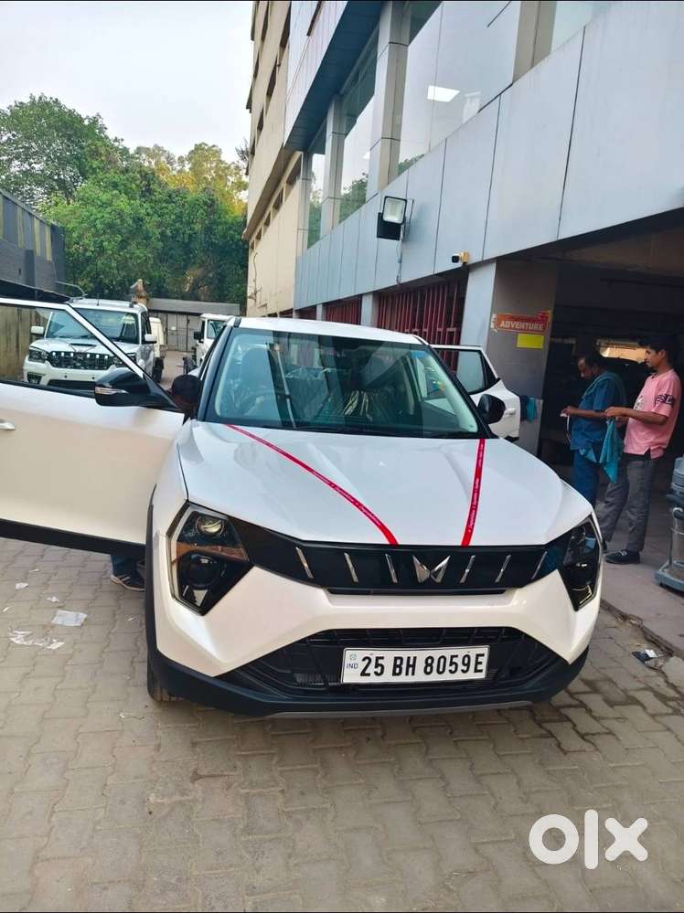 Mahindra Xuv 3xo 2025
