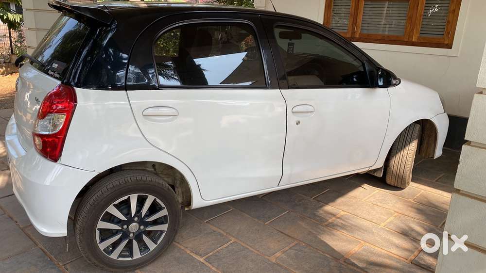Toyota Etios Liva Vd 2019 December Diesel Well Maintained